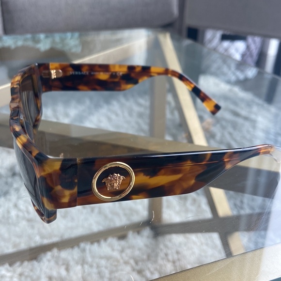 Versace Sunglasses - Picture 2 of 6
